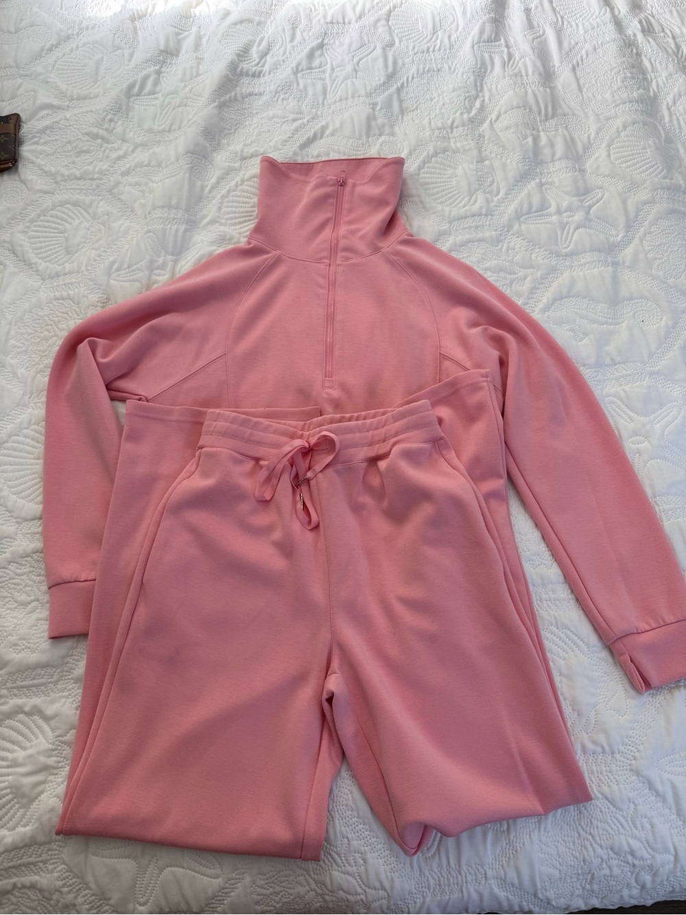 Women's Pink Half-Zip Pullover & Drawstring Joggers Set